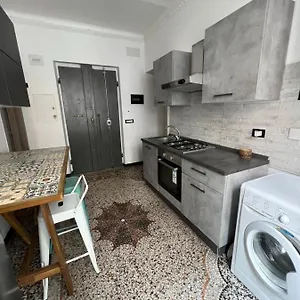 grey-house.hotelitalianriviera.com/
